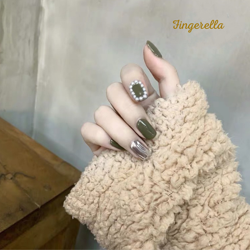 Pearl Green Chic Autumn Nails| 24pc Machine-made